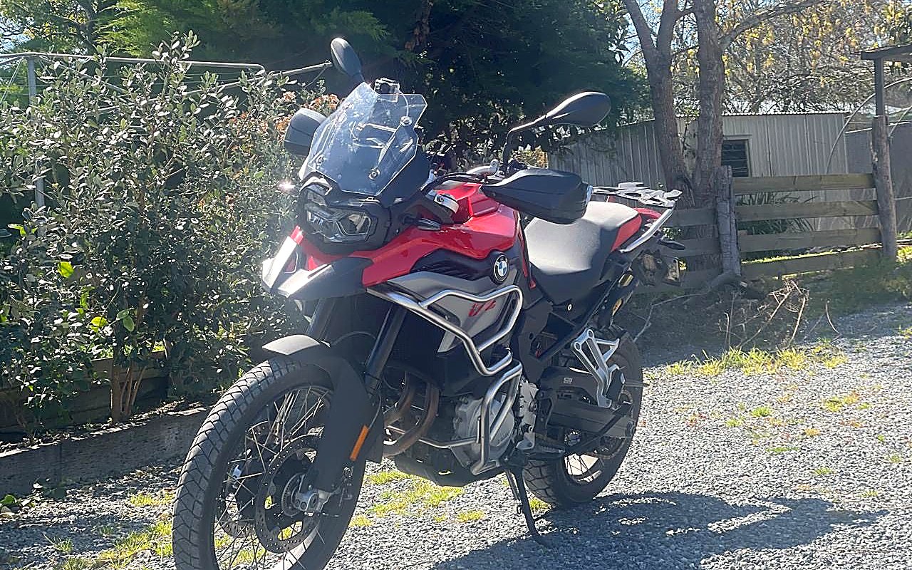 BMW F 850 GS side profile